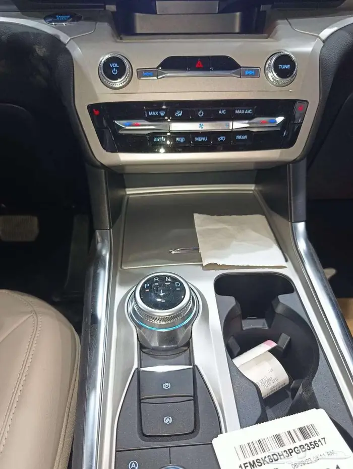 فورد اكسبلورر XLT دبل 2.3 بانوراما ناغي 2023 12