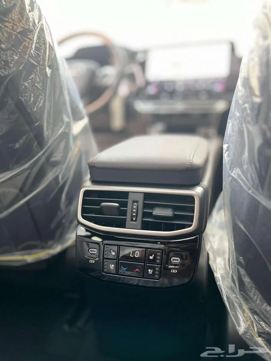 لكزس BB 350 RX جلد 2025 5