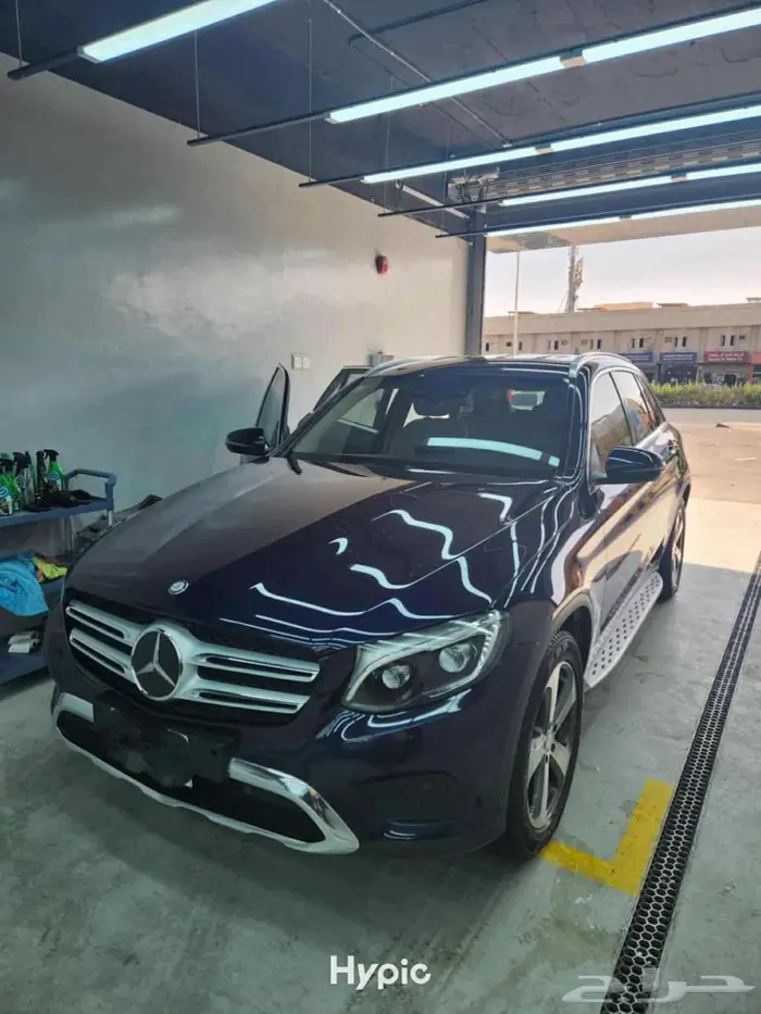 للبيع  مرسيدس GLC 250 موديل 2017   للبيع السريع 3