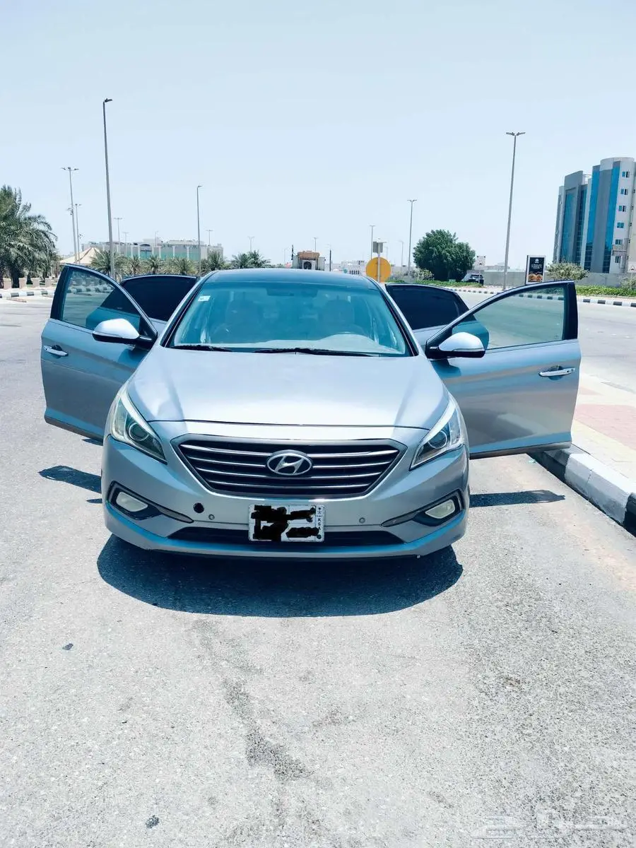 Hyundia Sonata 4