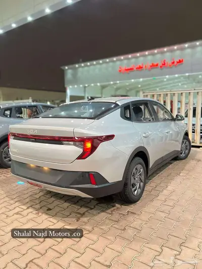 كيا K3 ستاندر 2024 قسط 899 وهدايا مجانيه اخري 3