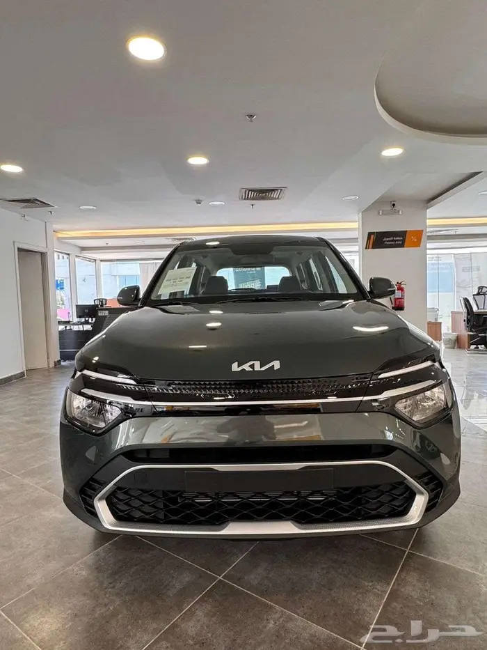 KIA CARENS كيا كارينز أل أكس 1.5 بنزين 6