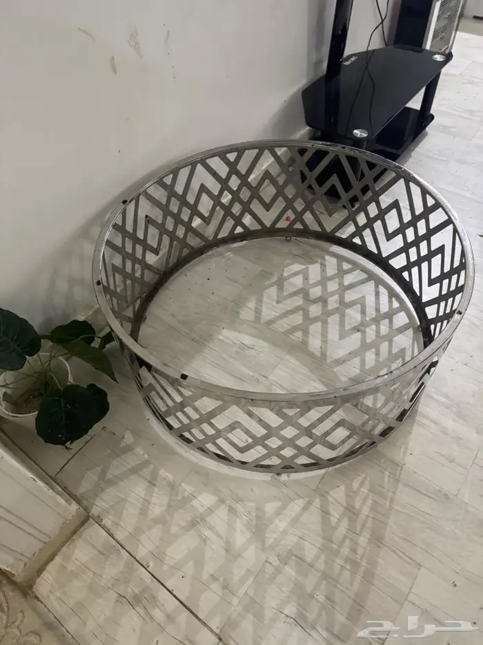 طاولة للبيع 1