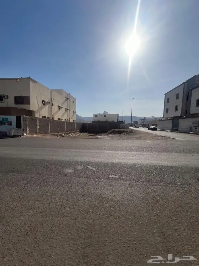 قطعة أرض سكنية في الحمراء دال ابو كبير مفرزه قطعتين 0