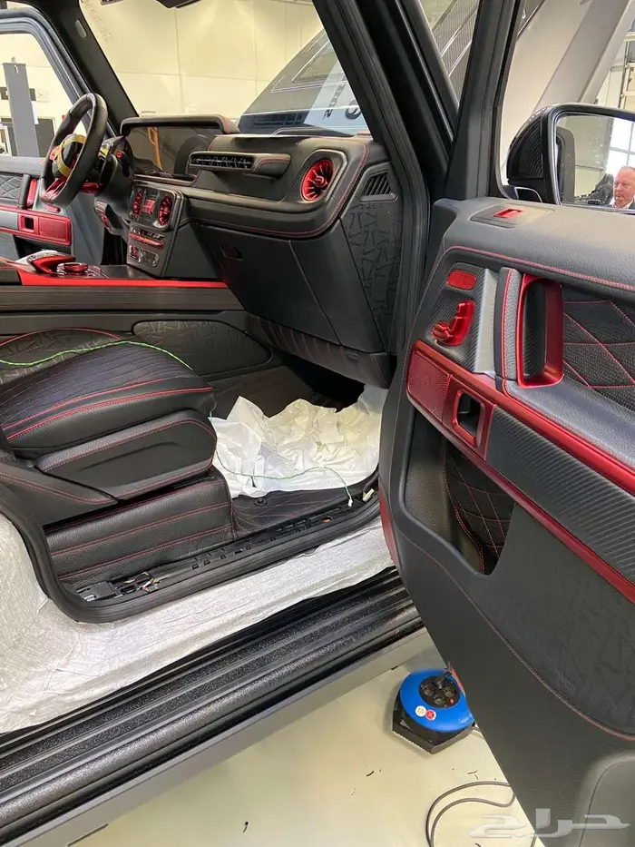 مرسيدس بنز Mercedes-Benz G 63 AMG BRABUS XLP 900 6X6 6
