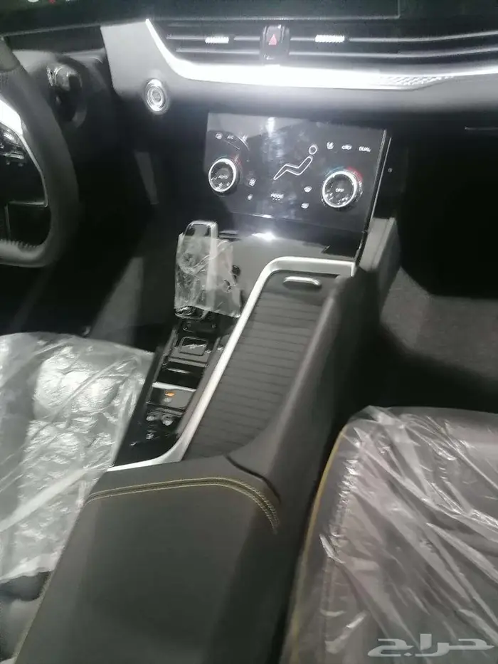 For Sale  2023 Bestune B70S 40TD   Brand New (0 km) 9