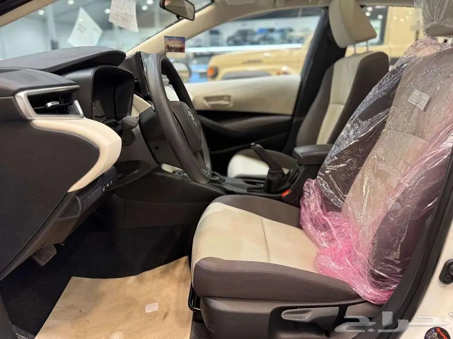 فرصة مميزة   كورولا 2025 2.0 XLI   جاهزة للتسليم الفوري 8