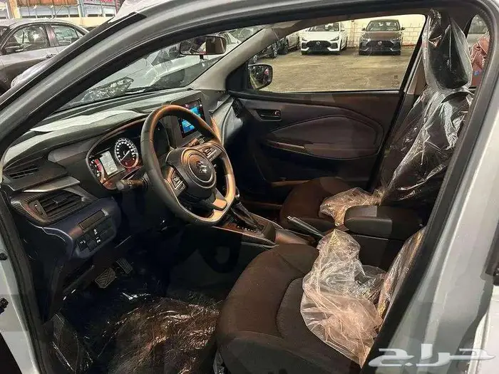 سيزوكى بالينو ستاندر GL 2025 15