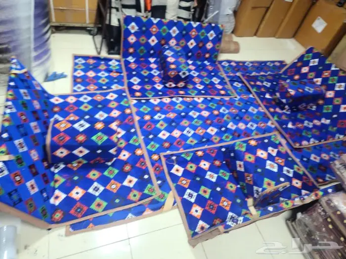 طقم جلسات ارضية للحدائق و البر الصحراء 2