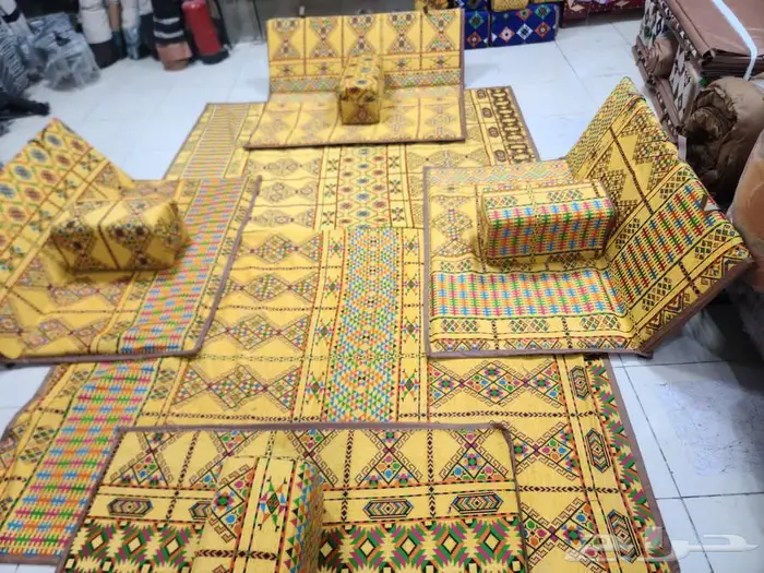 طقم جلسات ارضية للحدائق و البر الصحراء 0