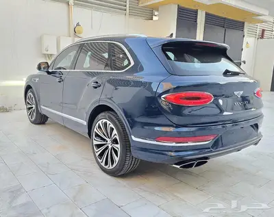 بنتلي 2022 مواصفات خاصه شبه جديد 3