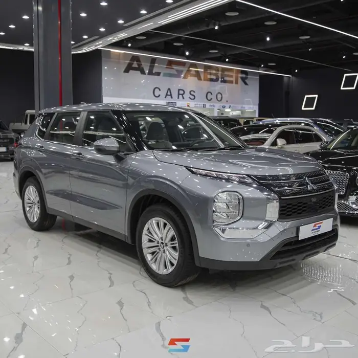 ميتسوبيشي اوتلاندر استاندر 5 ركاب موديل 2024 0