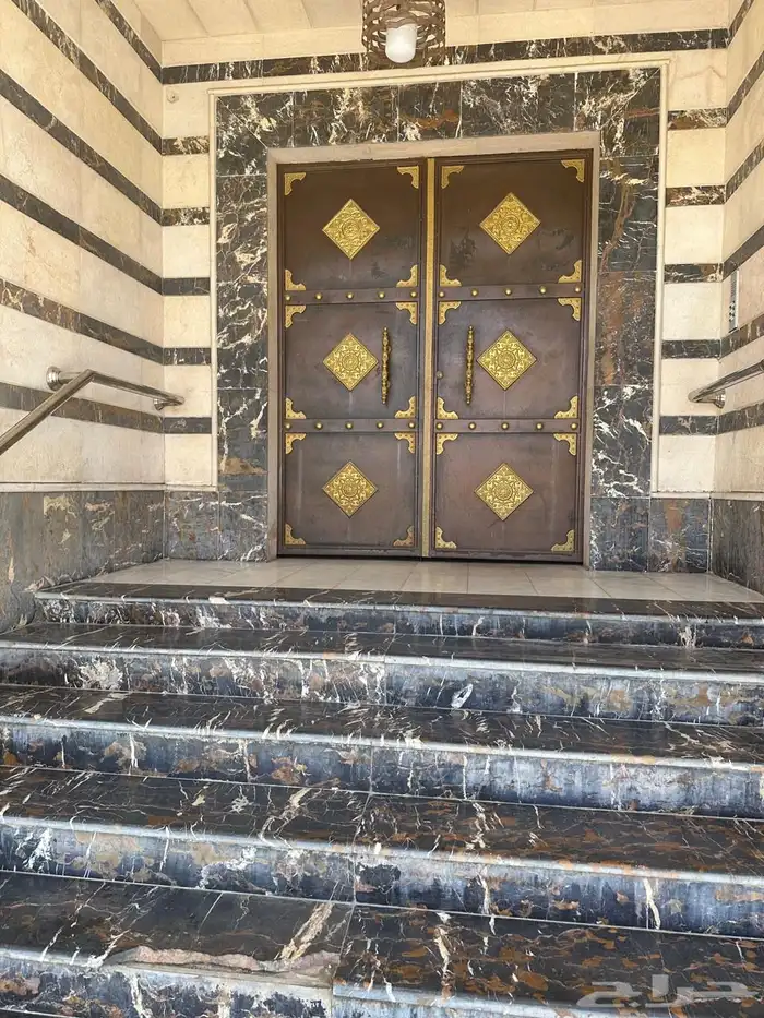 عماره للايجار بالكامل 1