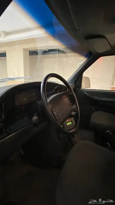 اسعاف فورد فان e350 12