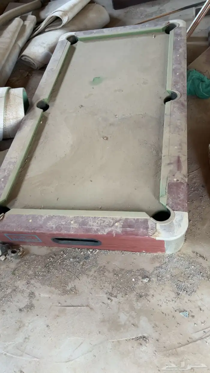 طاولة بلياردو 0