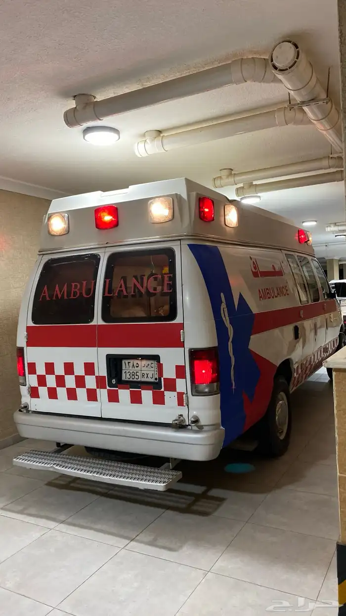 اسعاف فورد فان e350 6