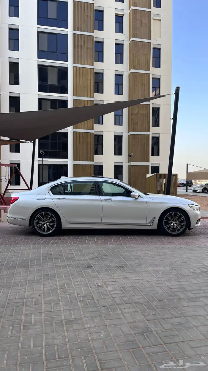 تم البيع - Sold out 7