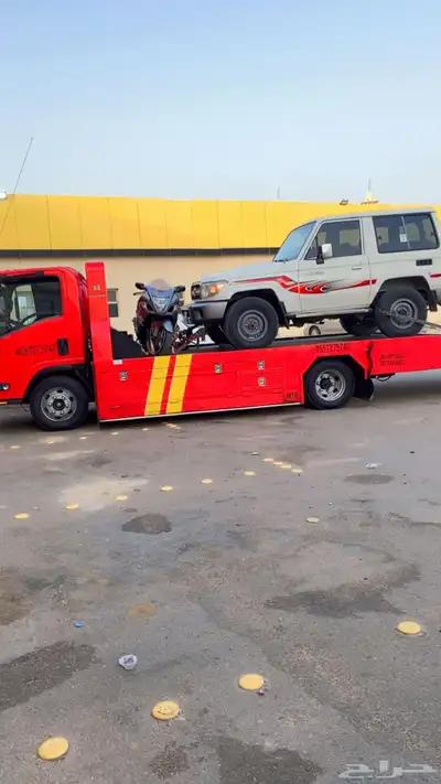 سطحه من الرياض 3