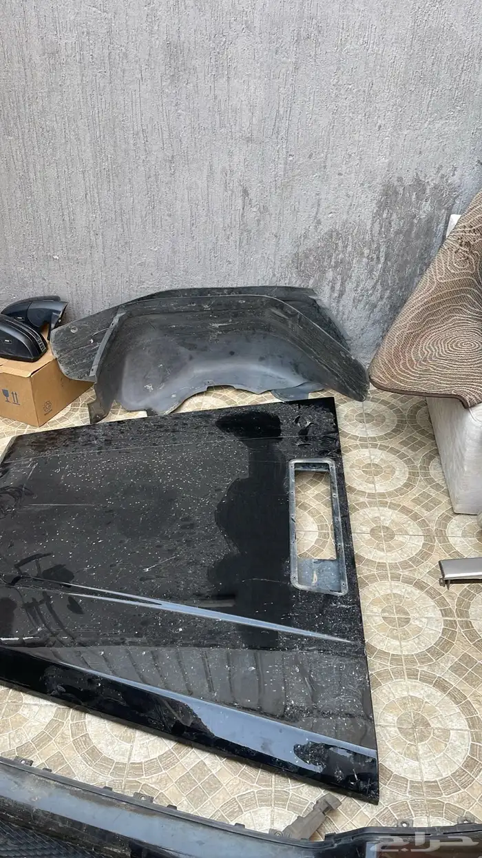 قطع جيب مرسيدس 4