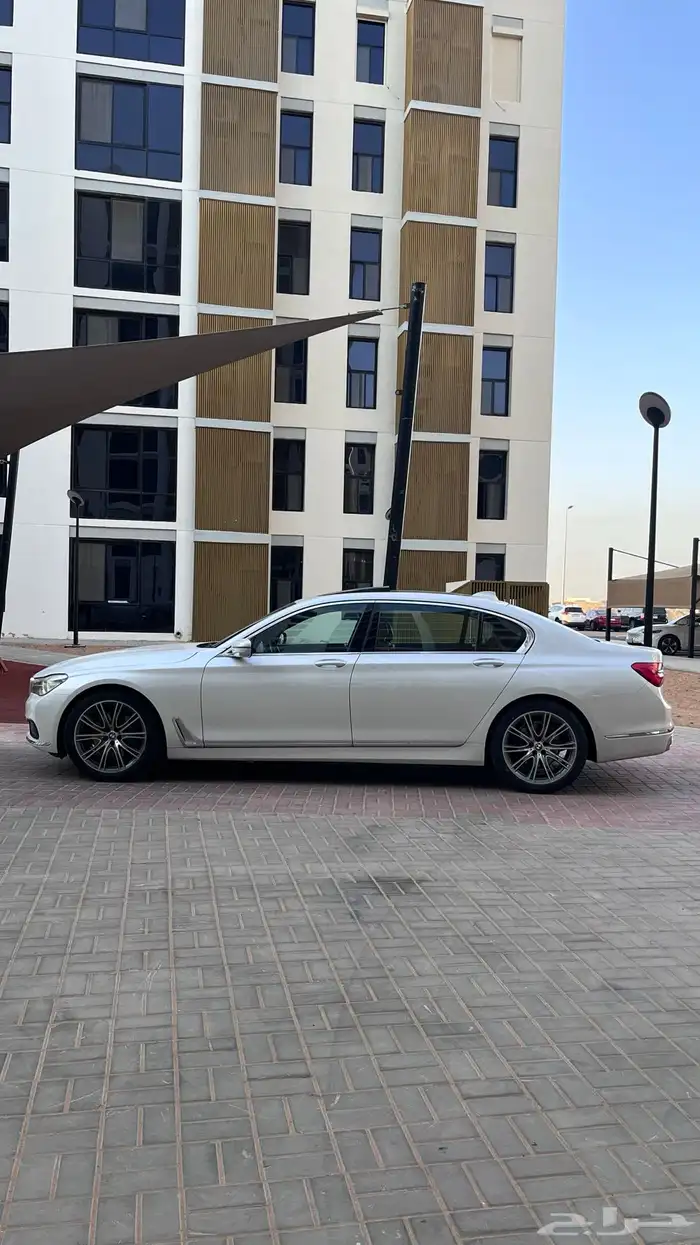 تم البيع - Sold out 10