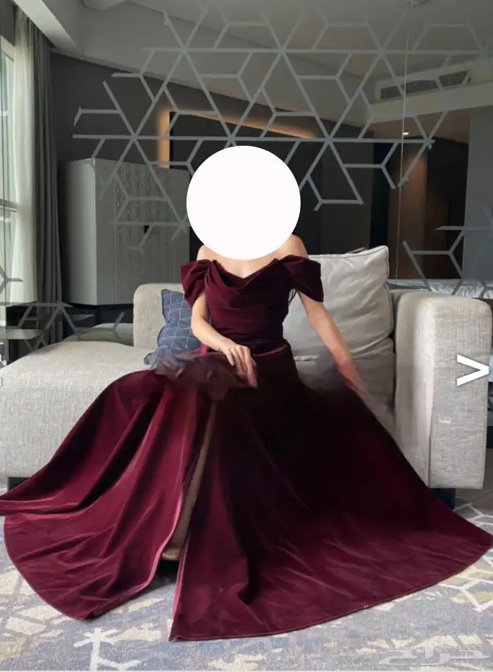 فستان مخمل لون عنابي (بورغندي) 6