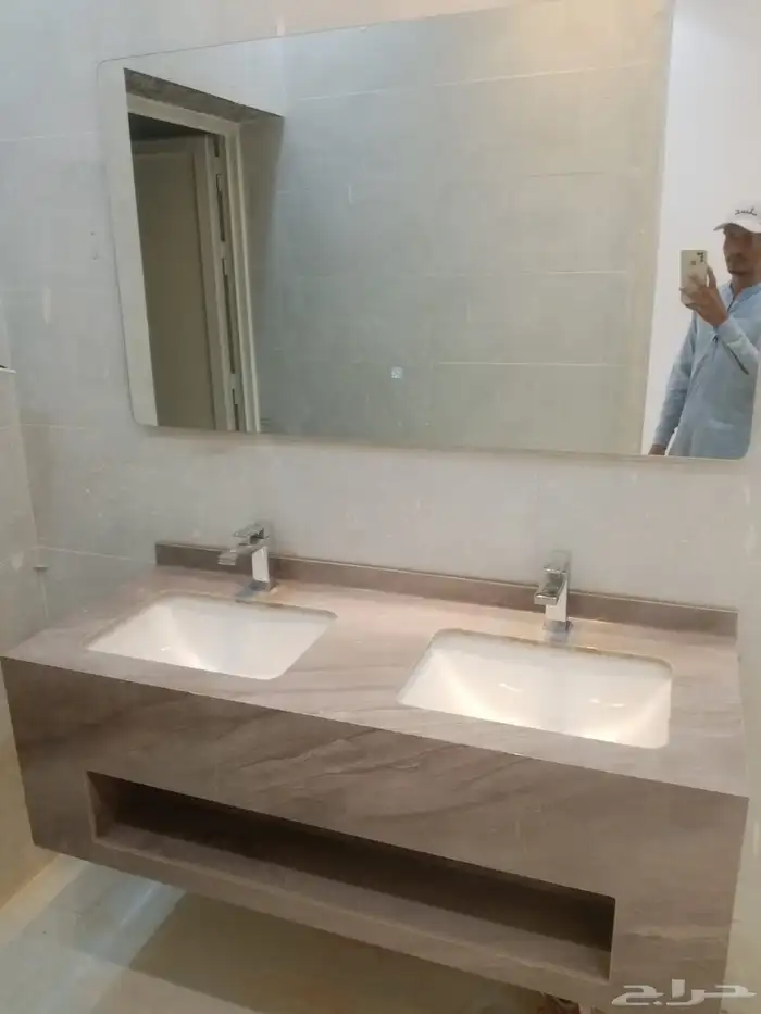 سباك 10