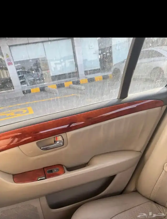 للبيع تشليح قطع فقط لكزس LS 430 ياباني 11