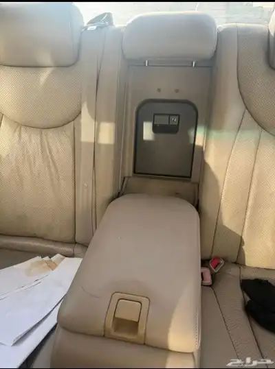 للبيع تشليح قطع فقط لكزس LS 430 13