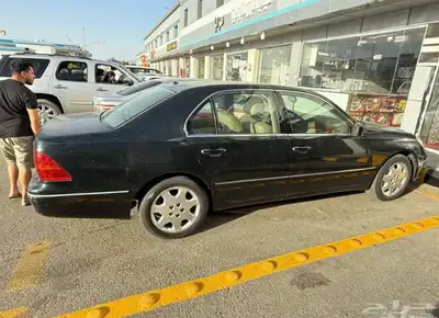 للبيع تشليح قطع فقط لكزس LS 430 1