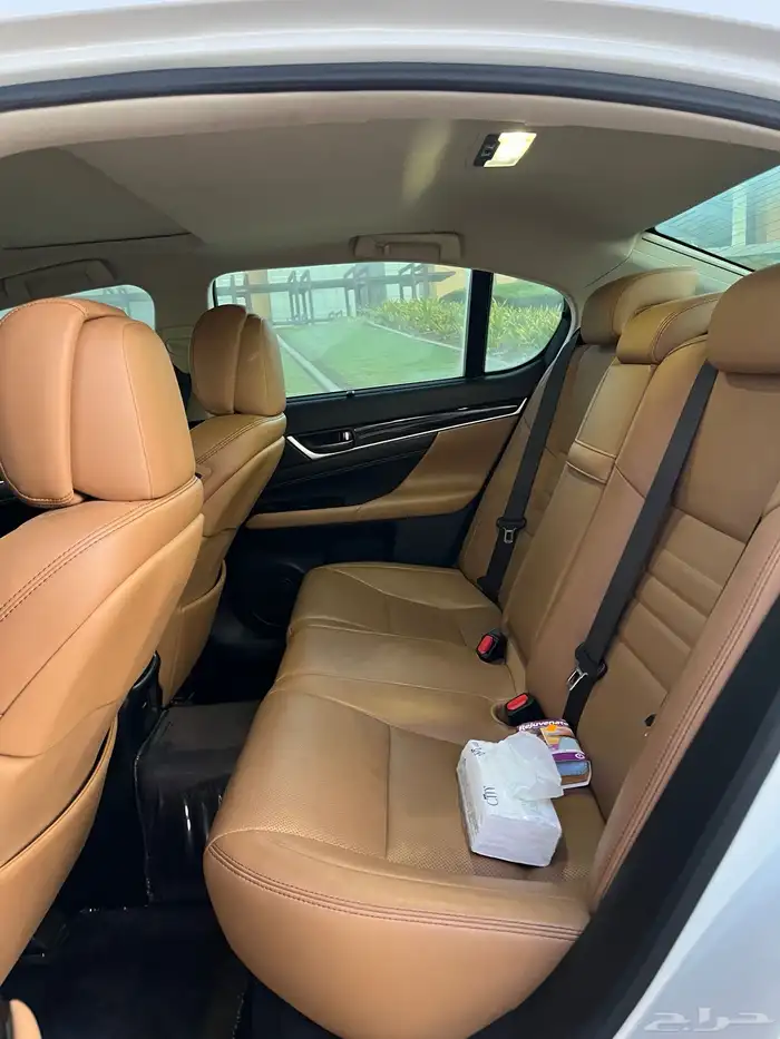 لكزس GS350. 2018 35
