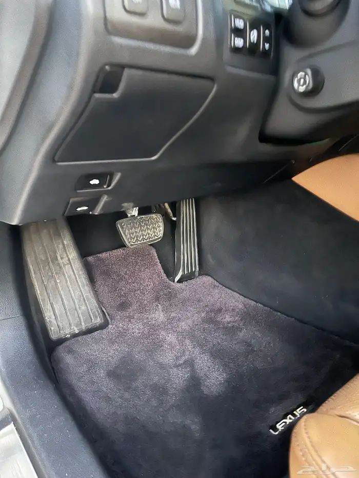 لكزس GS350. 2018 31