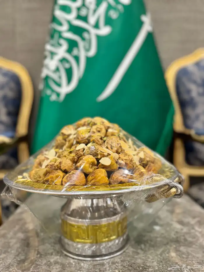 صواني ضيافة فاخرة للمناسبات 9