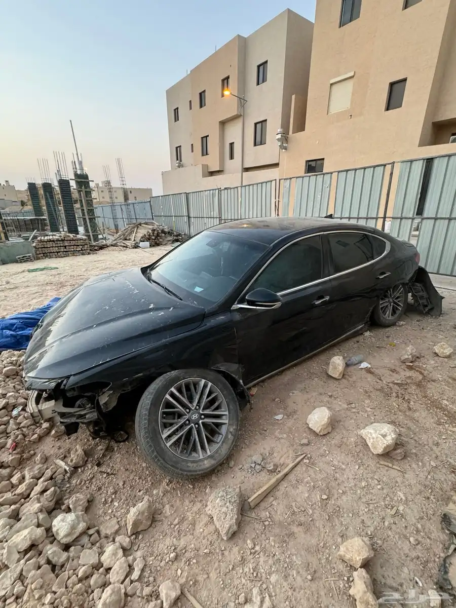 أزيرا مصدوم 1