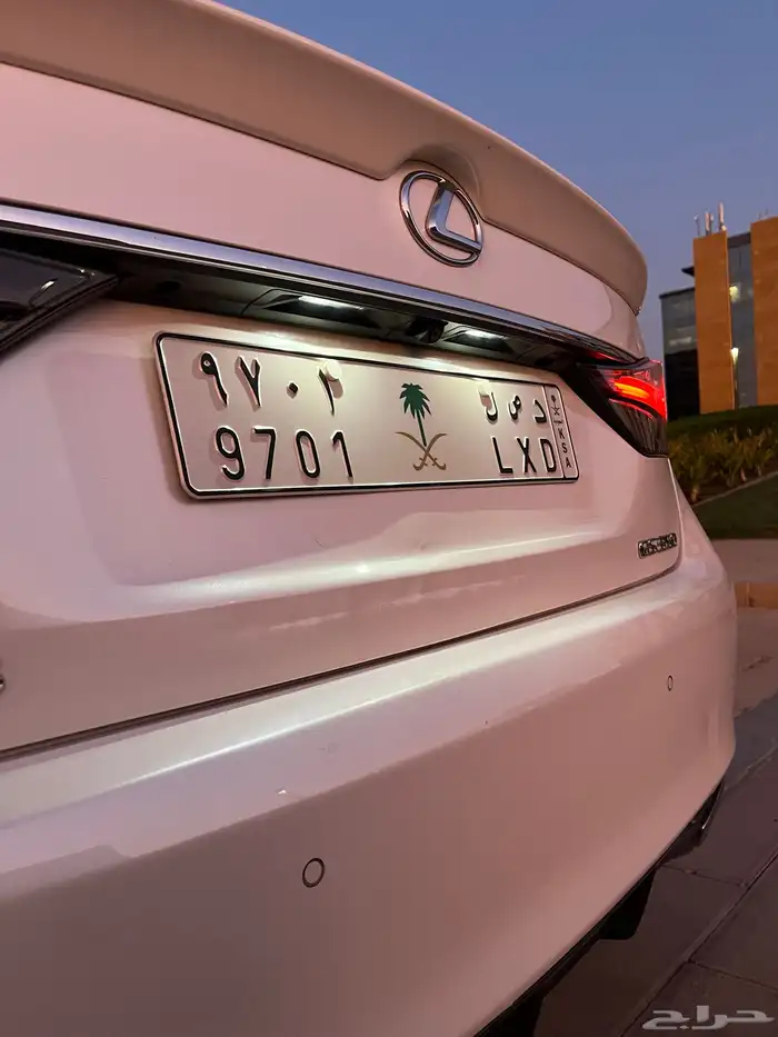 لكزس GS350. 2018 14