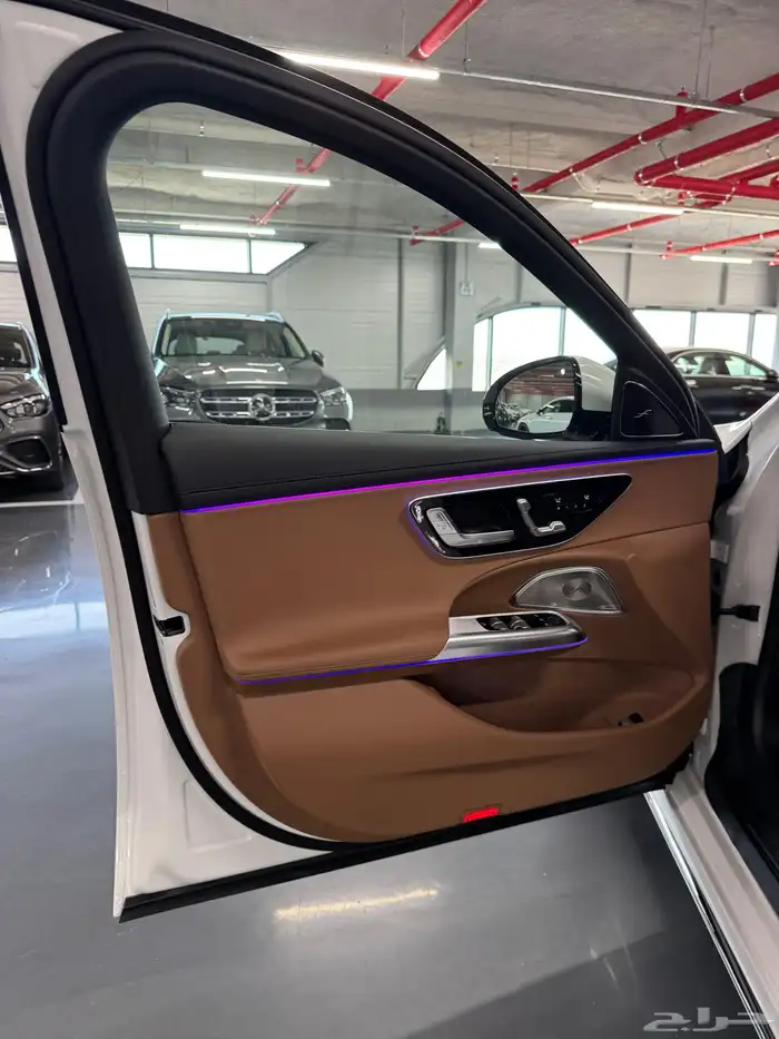 مرسيدس E300 AMG 2025 اصفار من وكالة كوريا متوفر الوان 12
