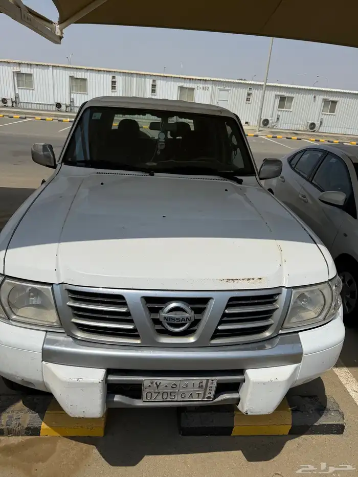 جيبان نيسان سفاري منوه المستخدم بودي وكاله موديل2000 3