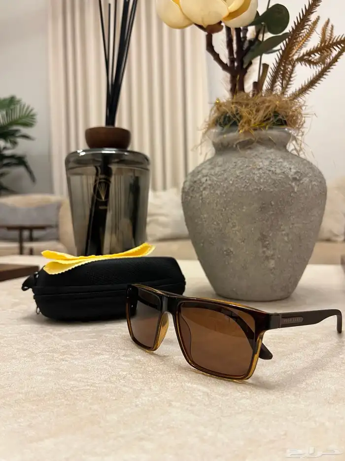 لعشاق النظارات 28