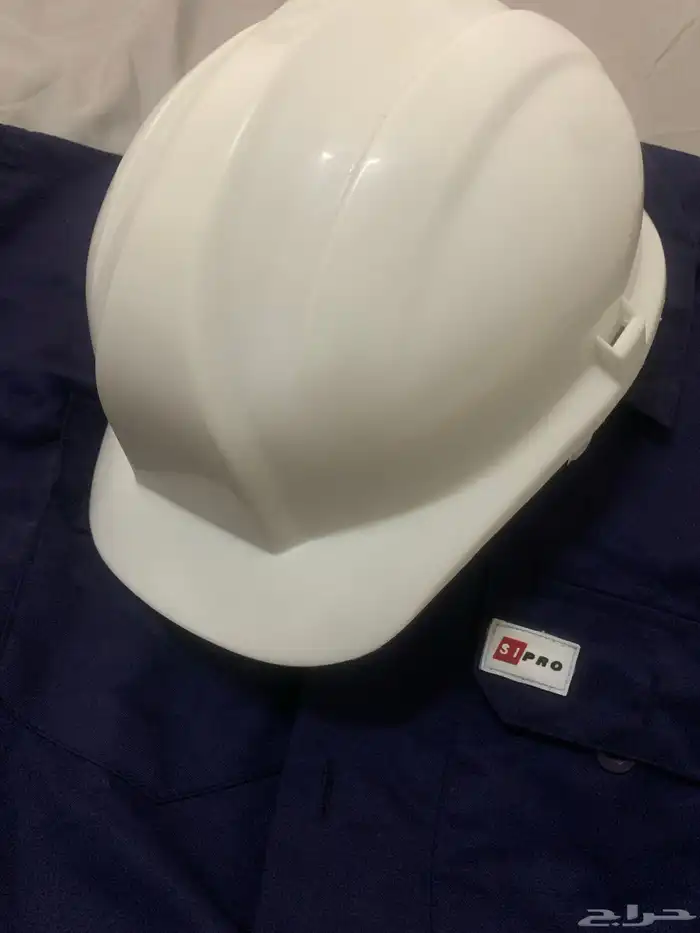 بدلة عمل 0