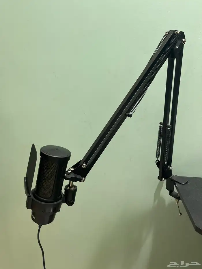 للبيع ماوس وكيبورد وا مكسر وا مايك وا ماوس باد وا شاشه 4