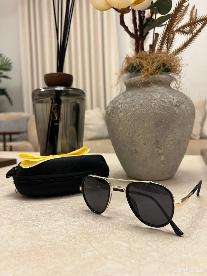 لعشاق النظارات 37