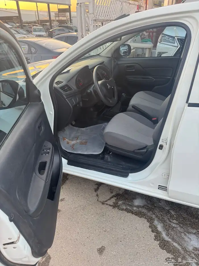 ميتسوبيشي L200 2023 11