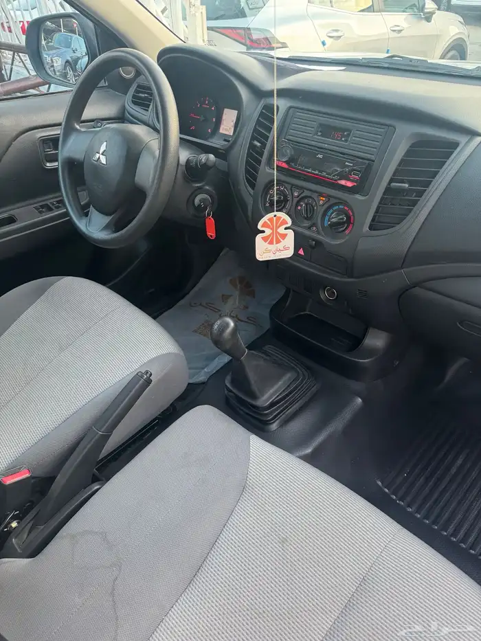 ميتسوبيشي L200 2023 10