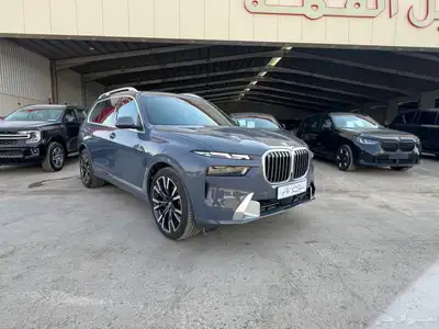 الذكاء على عجلات   BMW X7 2023 _ سعودي ناغي 0