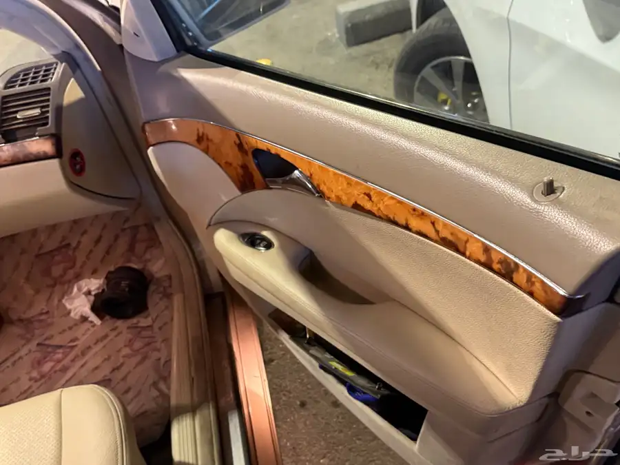 مرسدس E2005 W211 9