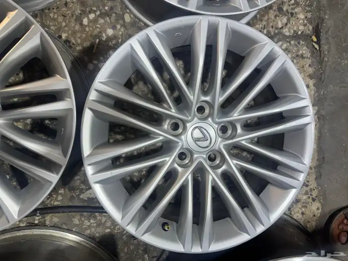 جنوط لكزس ES350 مقاس 17 اصلي وكاله 3