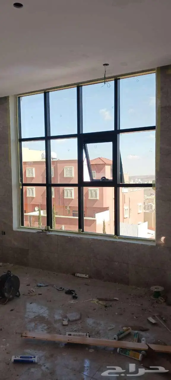 عمل المنيوم درايش ابواب ستركشر سكاي لايت 1