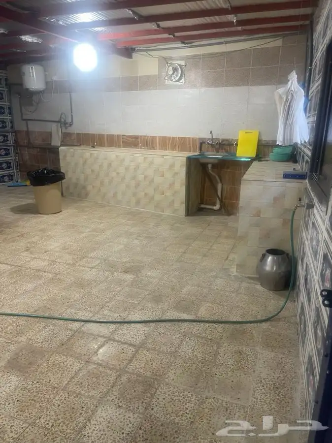 مسلخ دجاج   وبيع دجاج لاحام خلف هايبر بنده 0