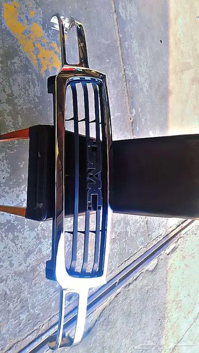 شبك جي ام سي GMC جديد 2006 0