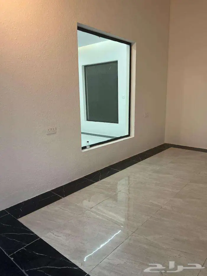 روف للايجار حي التيسير 18