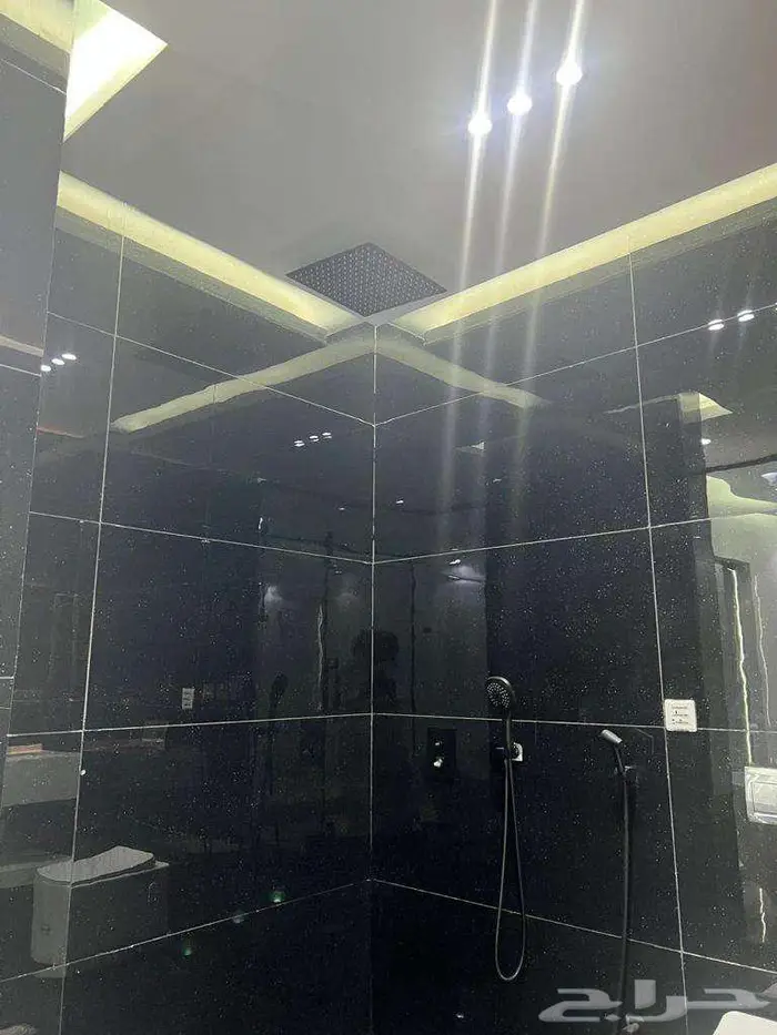 روف للايجار حي التيسير 21